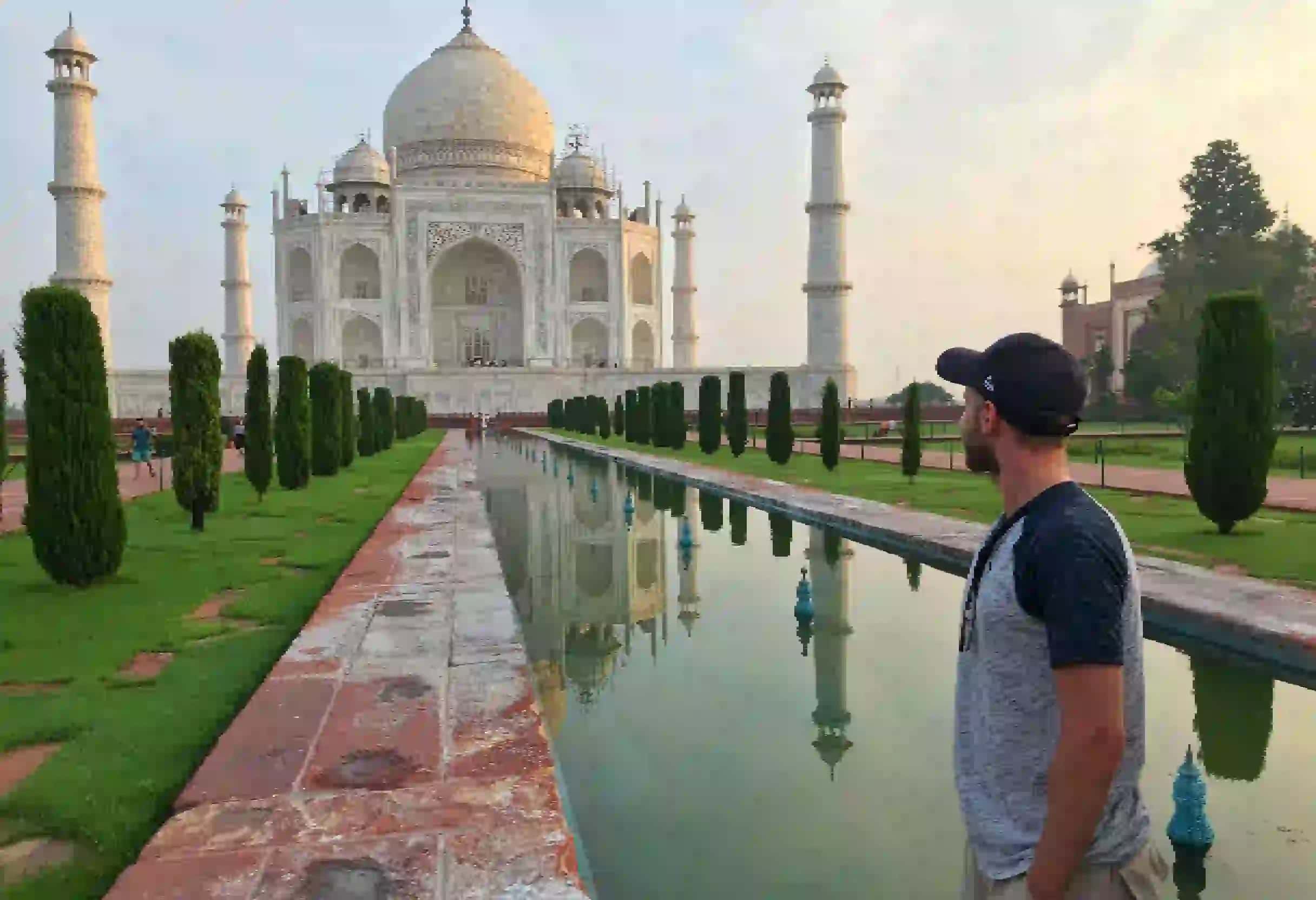 tourImage
